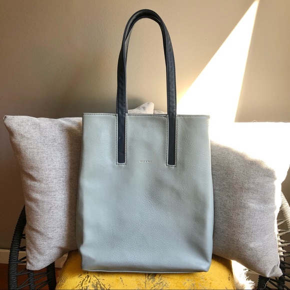 Matt & Nat Vegan Leather Light Blue Shoulder Tote - Picture 5 of 7
